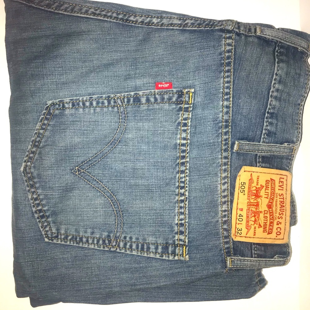 - Levi 505 men’s blue jeans